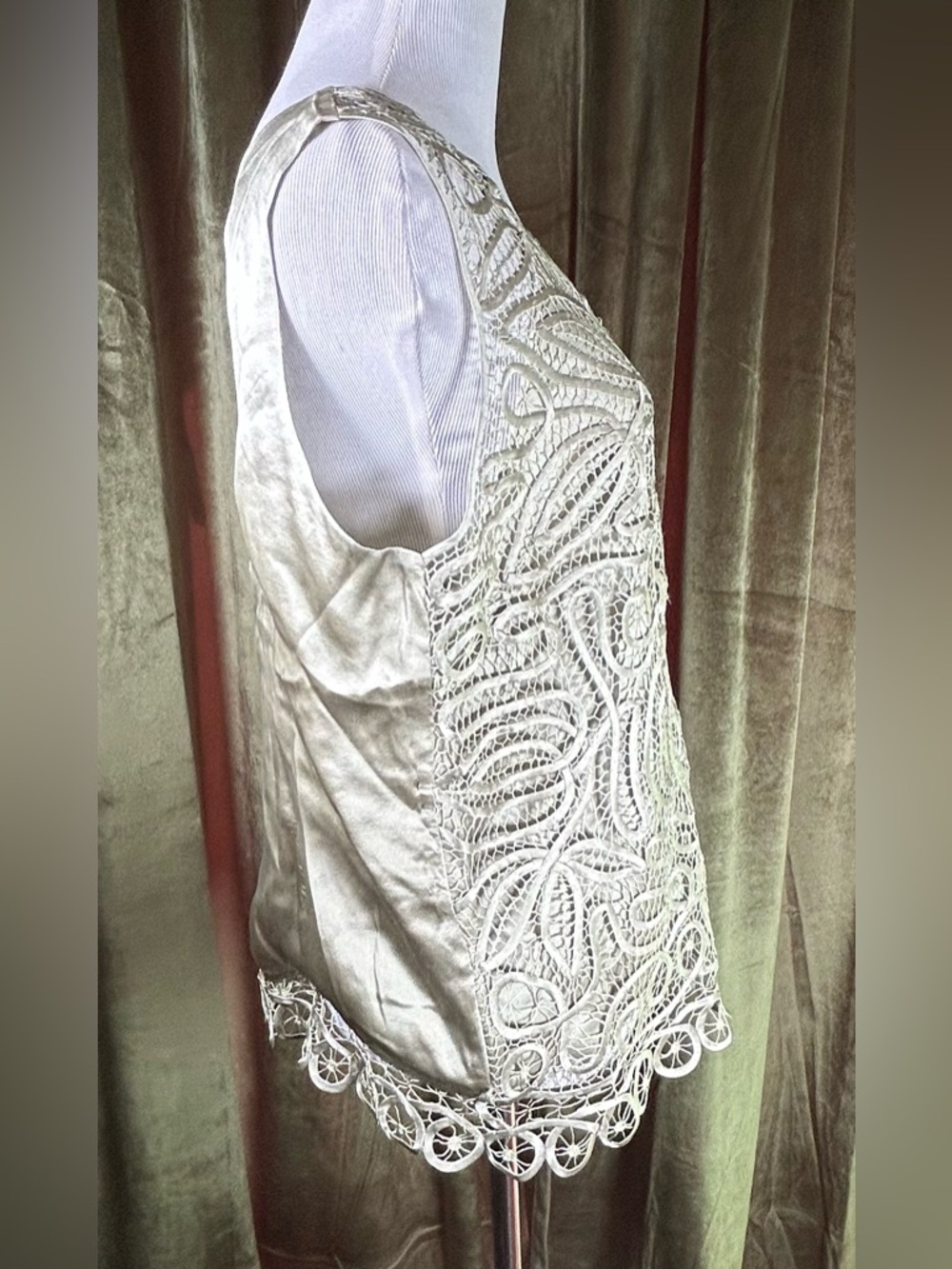Stunning Vintage Soulmates Hand-Crocheted 100% Silk Formal Tank Top - Picture 3 of 5